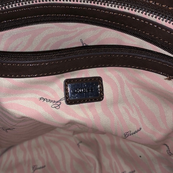 Guess tote - Picture 5 of 6